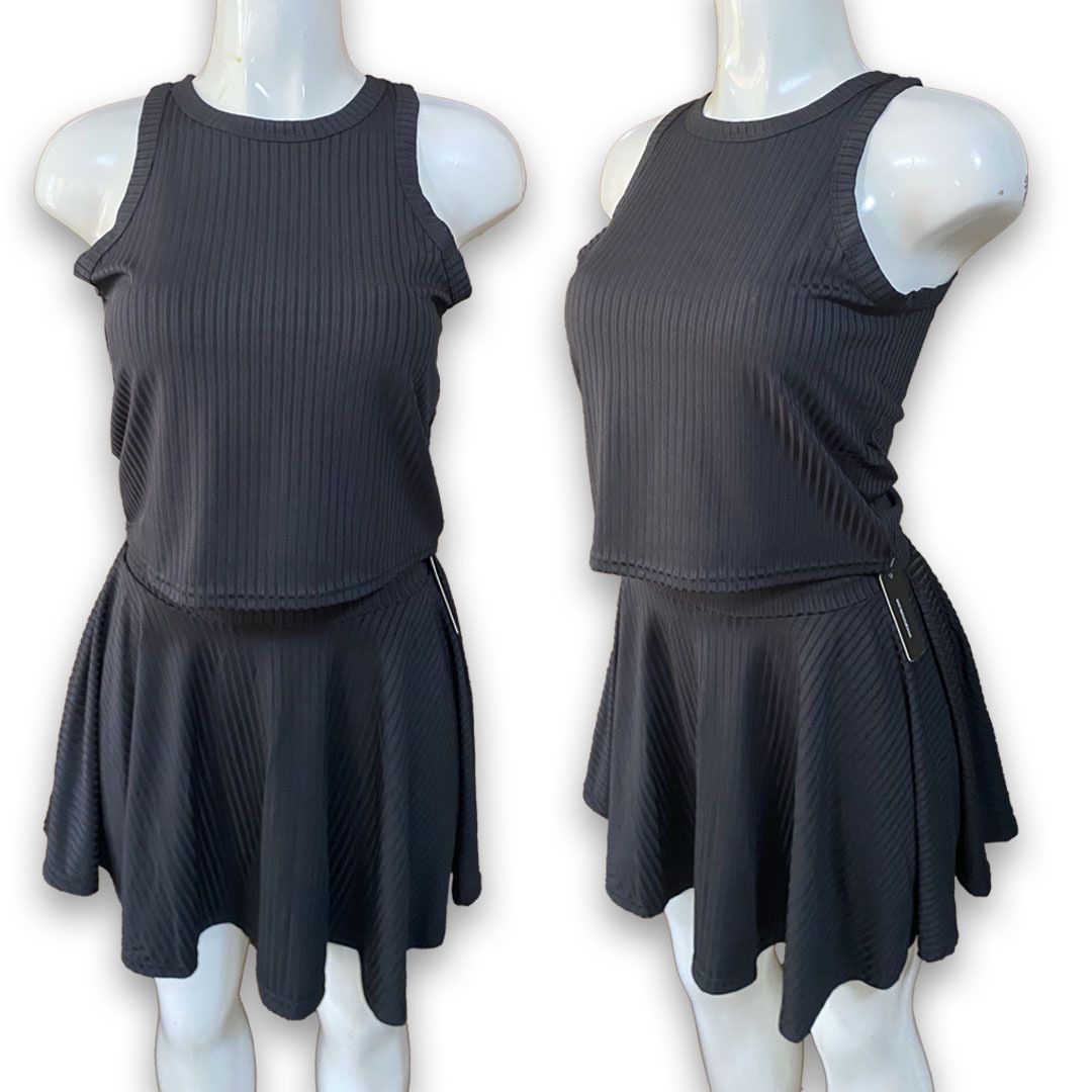Paquete de 10 Conjuntos Falda short + blusa (SKSET35)